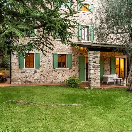 Il Belcanto With Pool